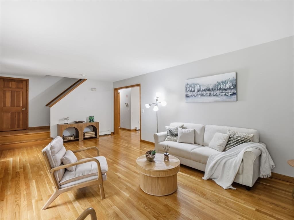 Casa em Hopkinton — foto 7