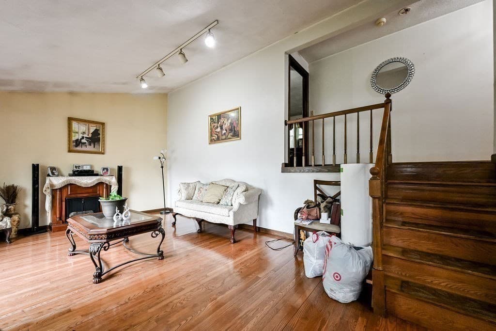 Casa em Brockton — foto 8