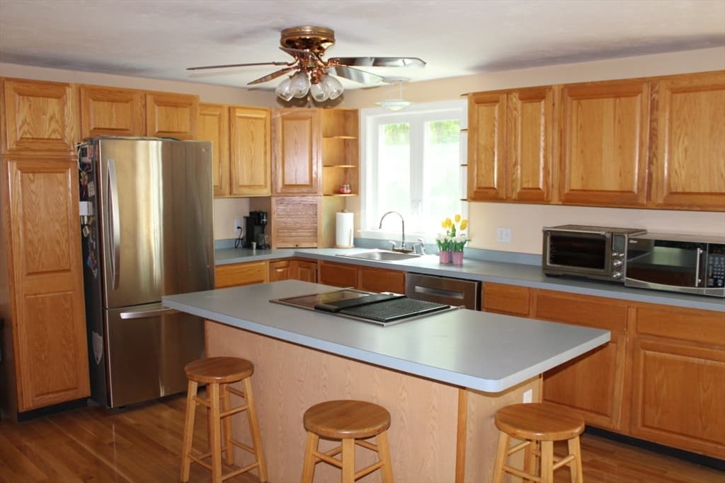 Casa em Raynham — foto 4