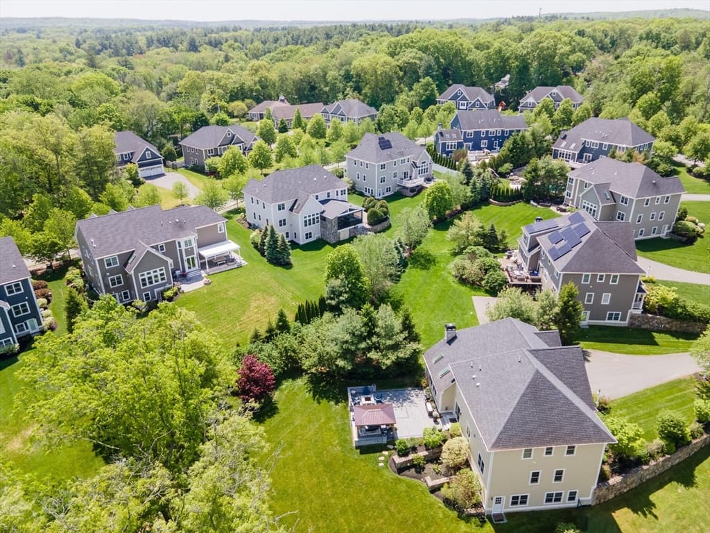 Casa em Natick — foto 3