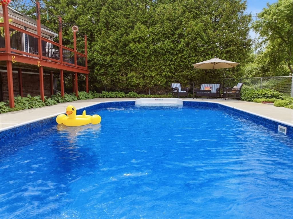 Casa em Tewksbury — foto 4