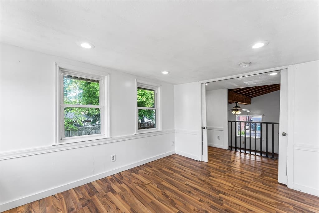 Casa em Marlborough — foto 6