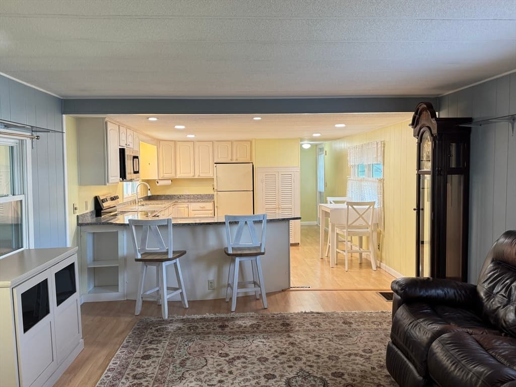 Imóvel em Plainville — foto 8