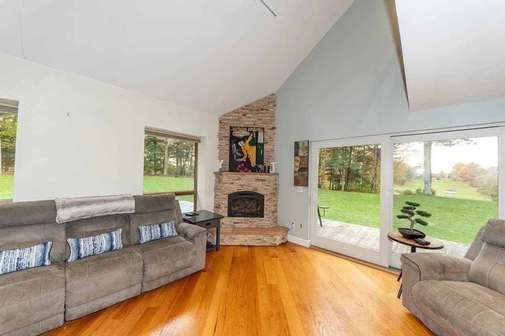 Casa em Lakeville — foto 9
