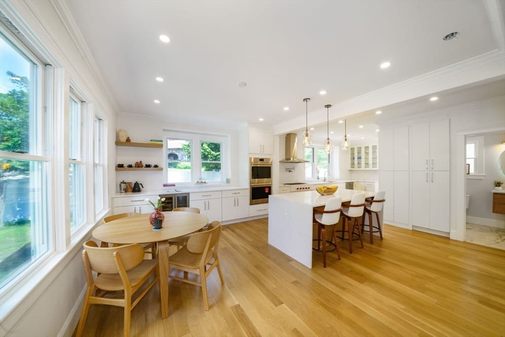 Casa em Wellesley — foto 5