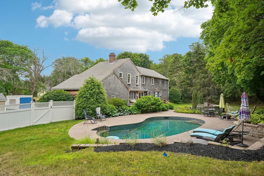 Casa em Hingham — foto 2