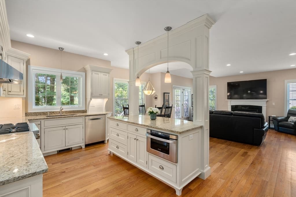 Casa em Wellesley — foto 6