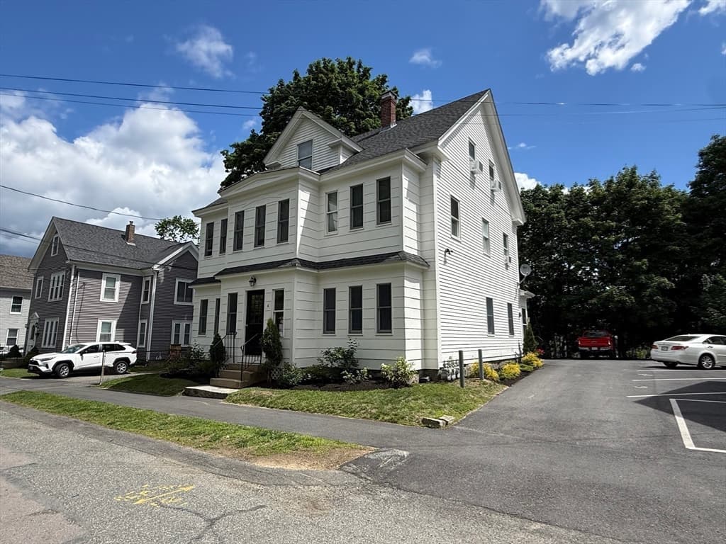 Multi-família em Hopkinton — foto 2