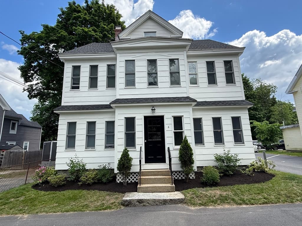 Multi-família em Hopkinton