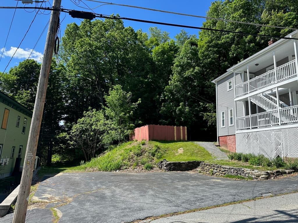 Multi-família em Fitchburg — foto 3