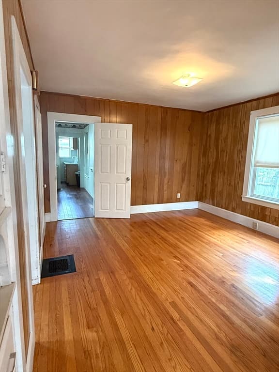 Casa em Saugus — foto 4