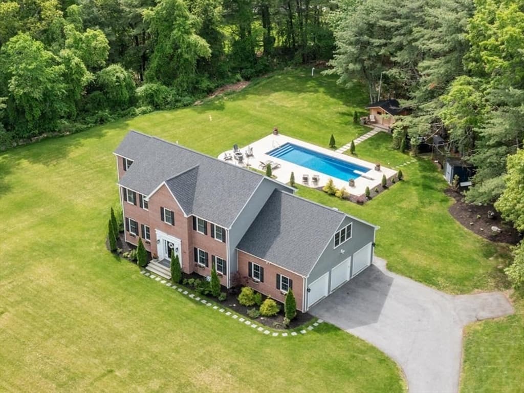 Casa em Boxborough