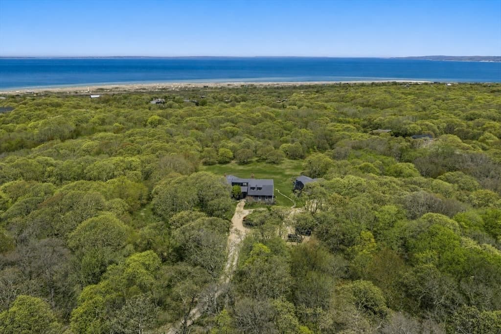 Casa em Aquinnah — foto 9