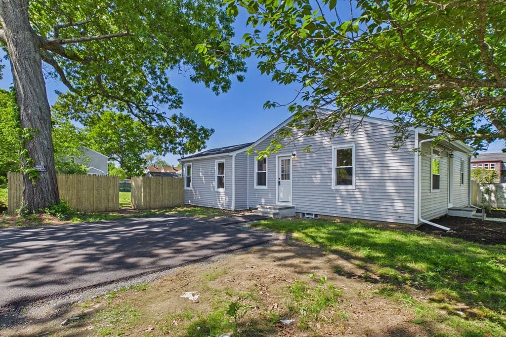 Casa em Acushnet — foto 4
