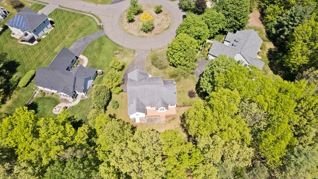 Casa em Easthampton — foto 6