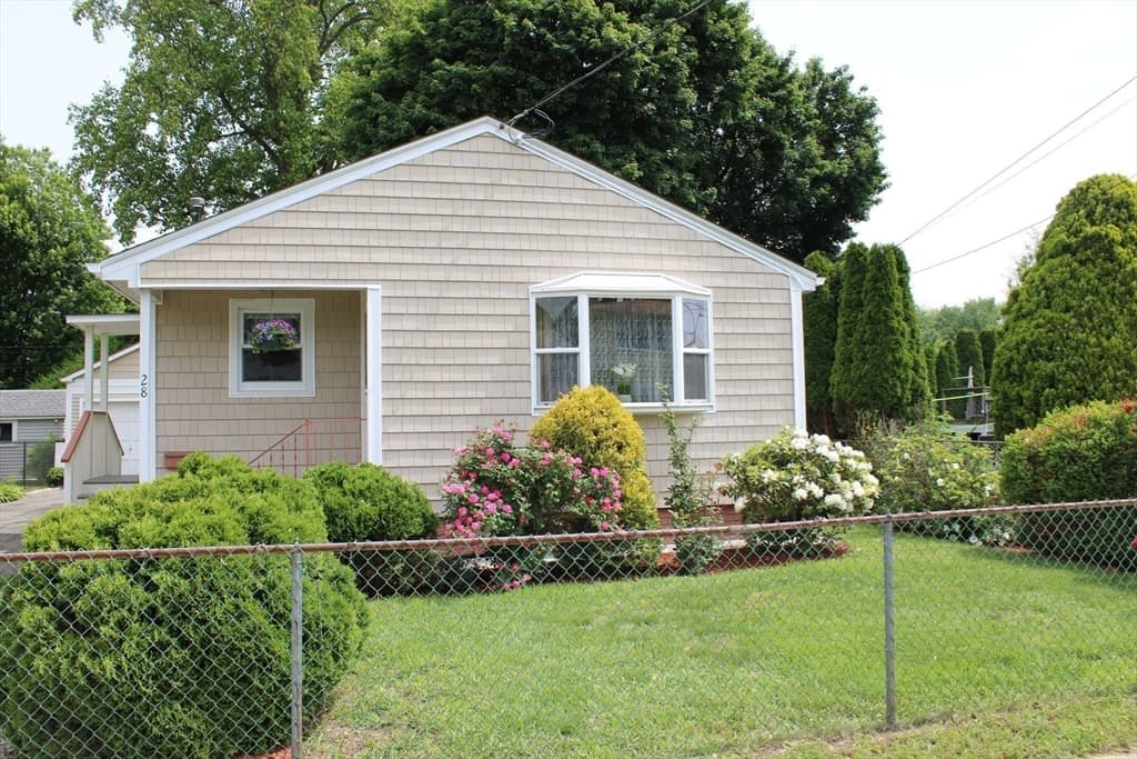 Casa em Chicopee — foto 3
