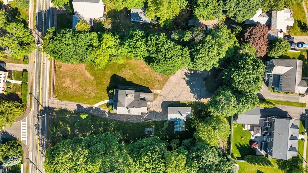 Multi-família em Needham — foto 3