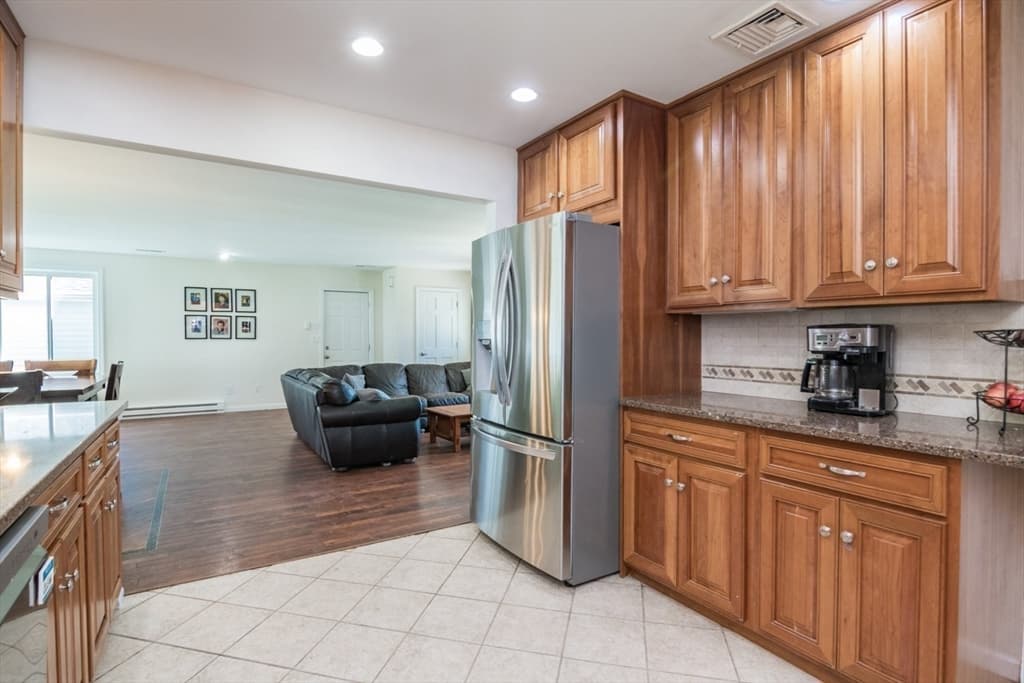 Casa em Chicopee — foto 6
