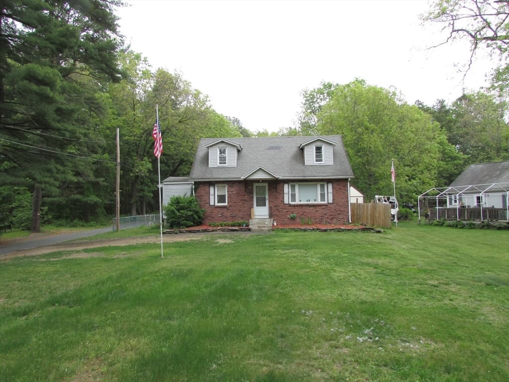 Casa em South Hadley — foto 3