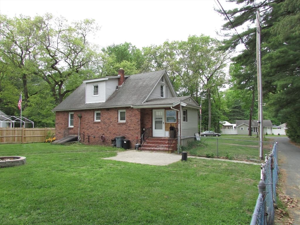 Casa em South Hadley — foto 5