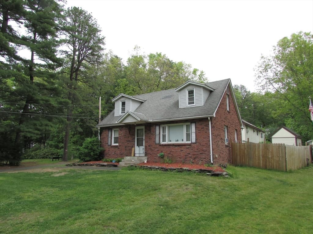 Casa em South Hadley — foto 4