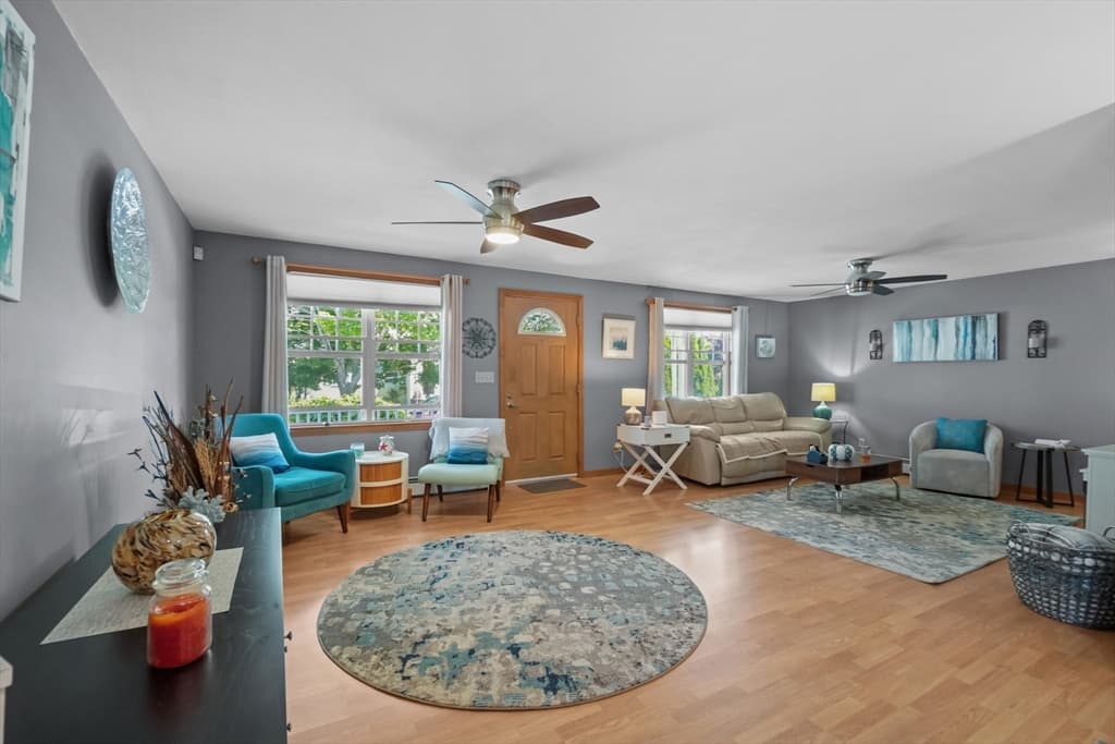 Casa em New Bedford — foto 9