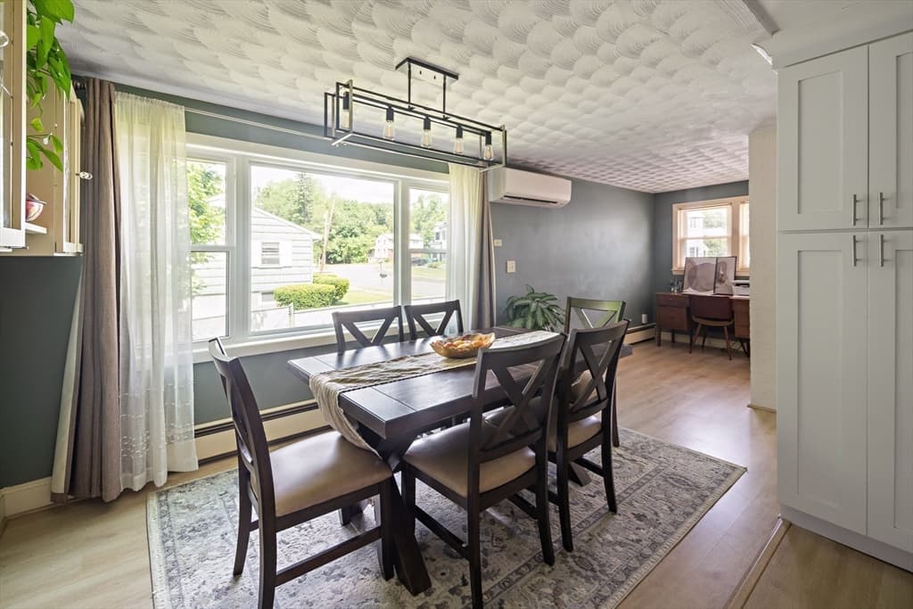 Casa em Woburn — foto 7