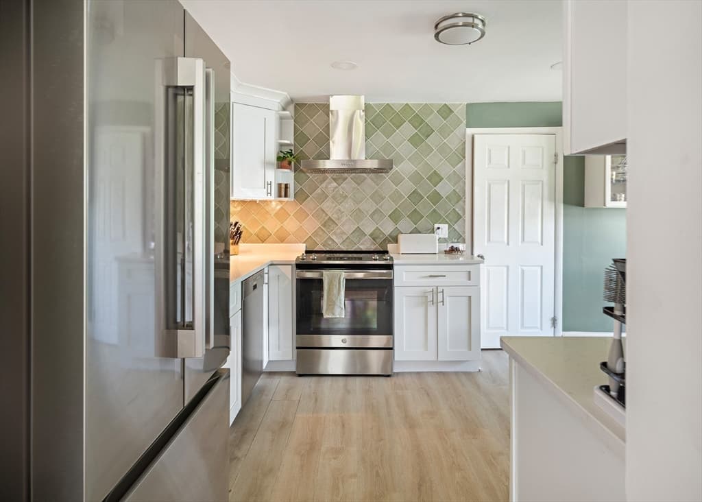 Casa em Woburn — foto 3