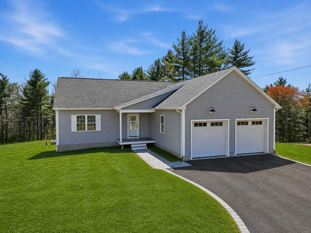 Casa em West Brookfield