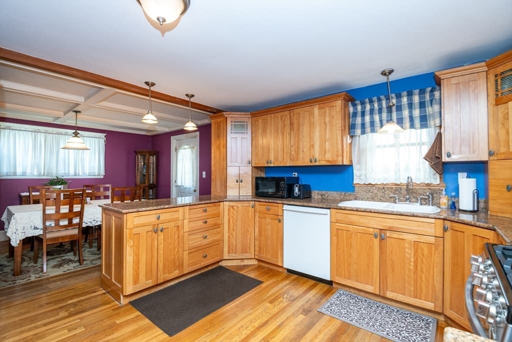Casa em Peabody — foto 6