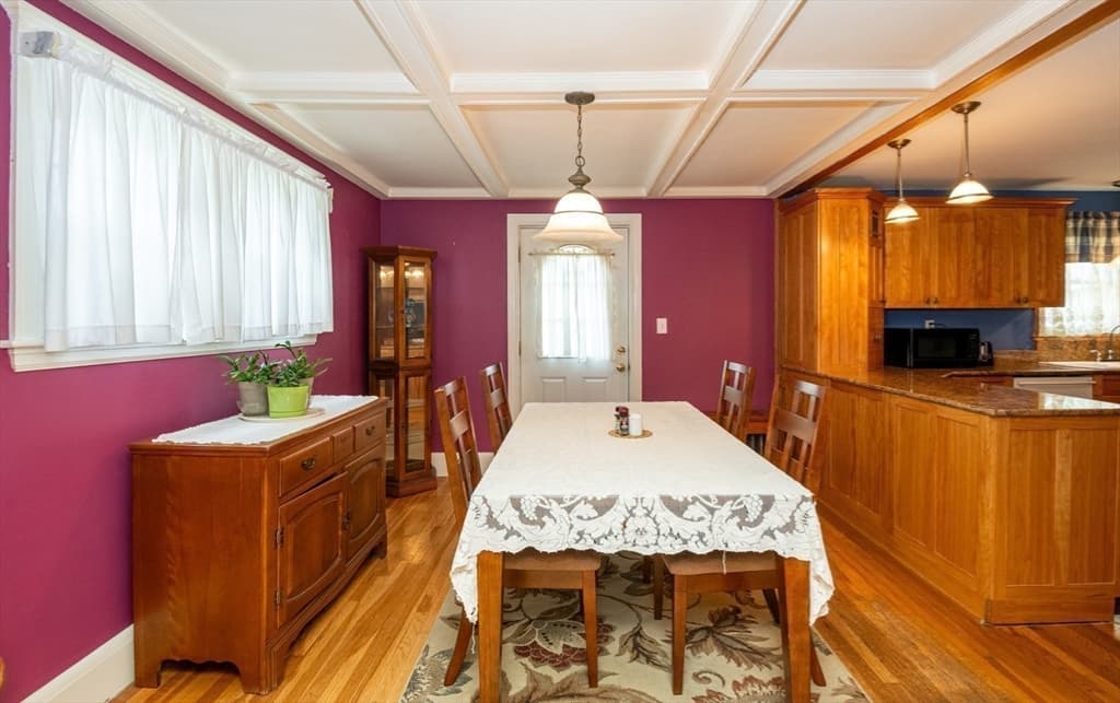 Casa em Peabody — foto 8