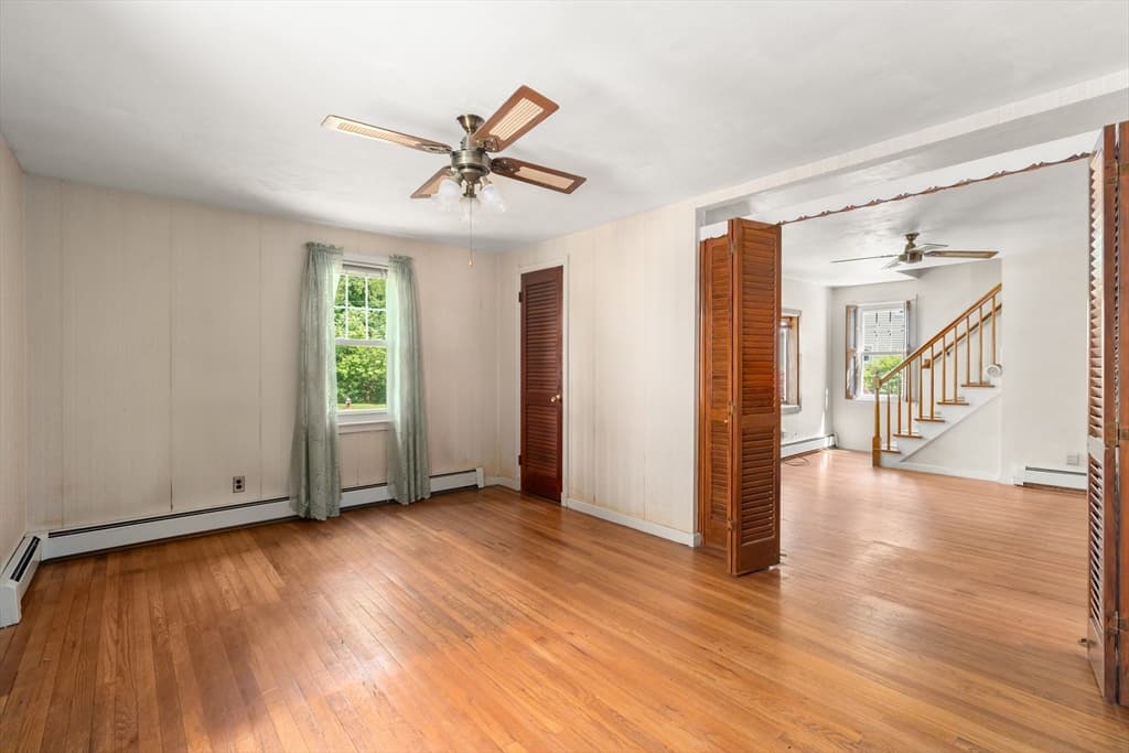 Casa em South Hadley — foto 8