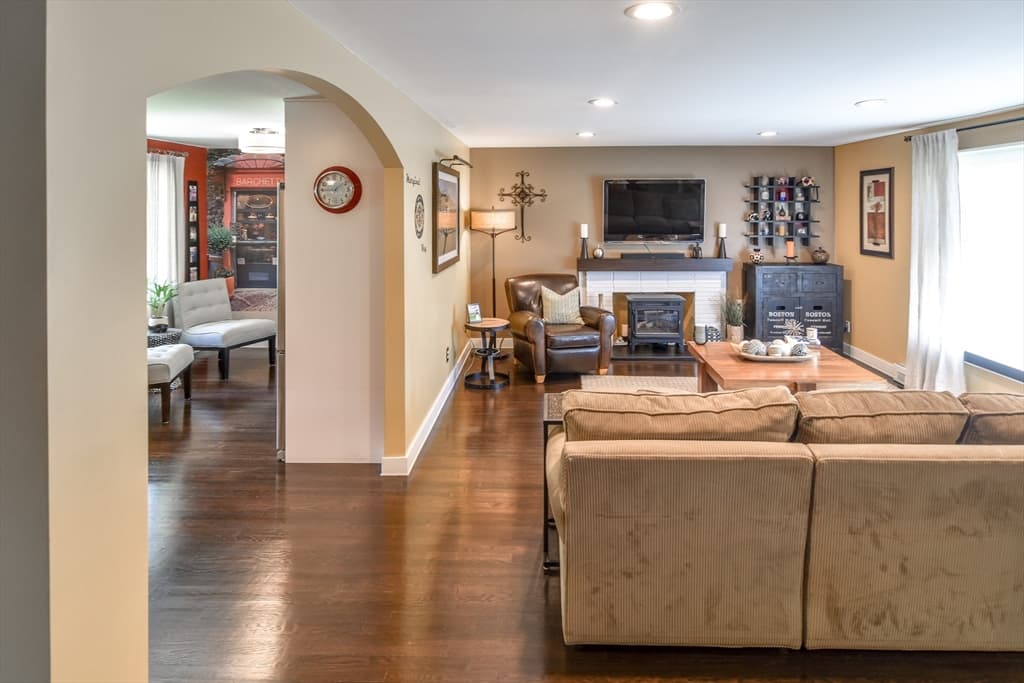 Casa em Framingham — foto 3