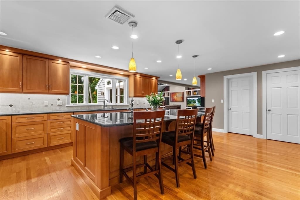 Casa em Wellesley — foto 6
