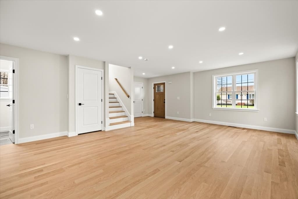 Casa em Brockton — foto 6