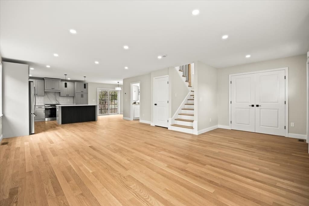 Casa em Brockton — foto 5