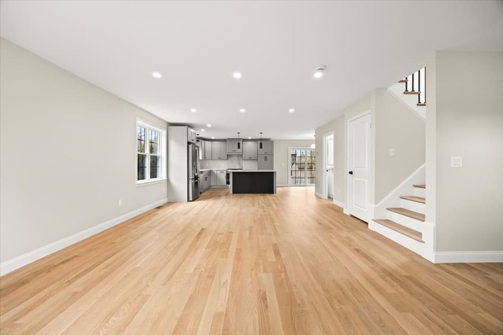 Casa em Brockton — foto 4