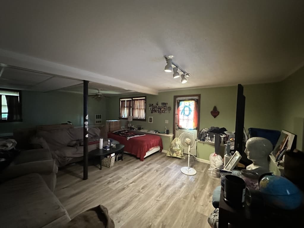 Multi-família em Worcester — foto 4