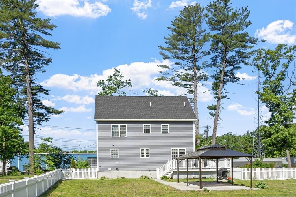 Casa em Tewksbury — foto 7