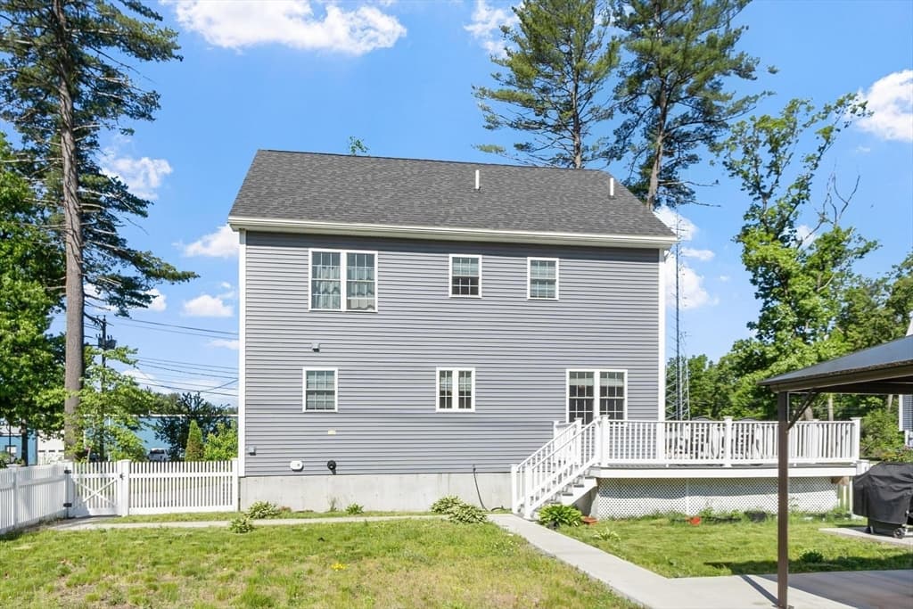 Casa em Tewksbury — foto 5
