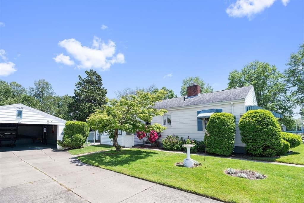 Casa em New Bedford — foto 3