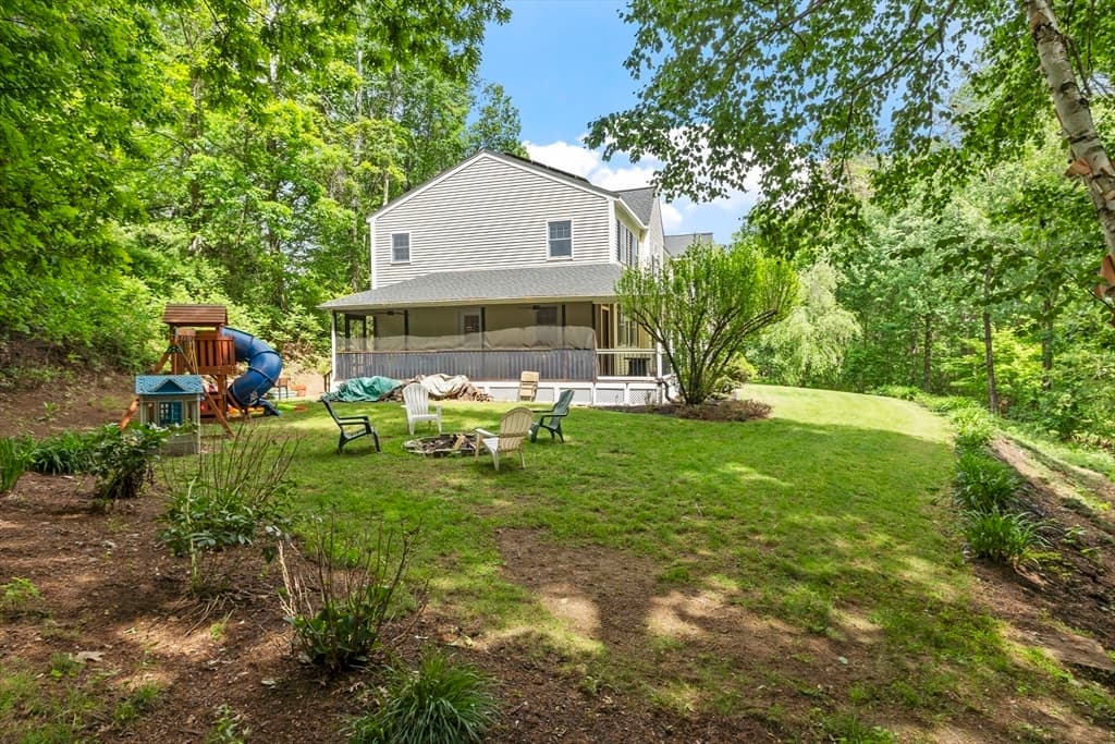 Casa em Lunenburg — foto 6