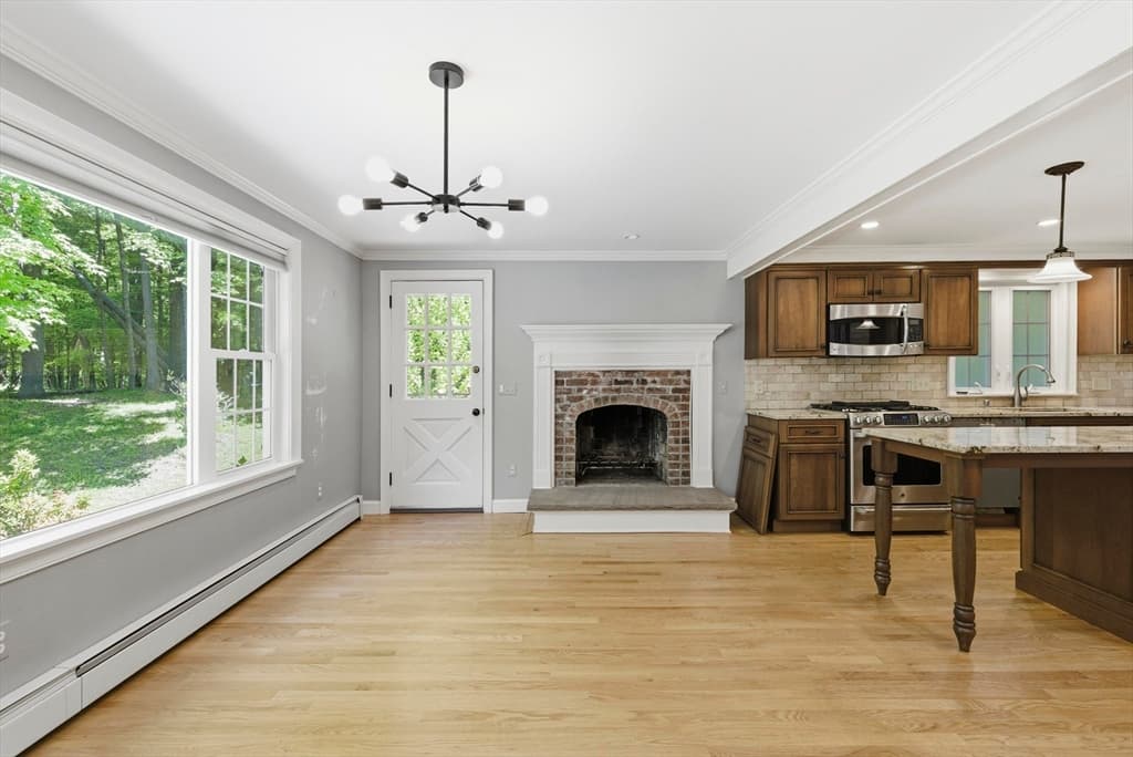 Casa em Longmeadow — foto 9