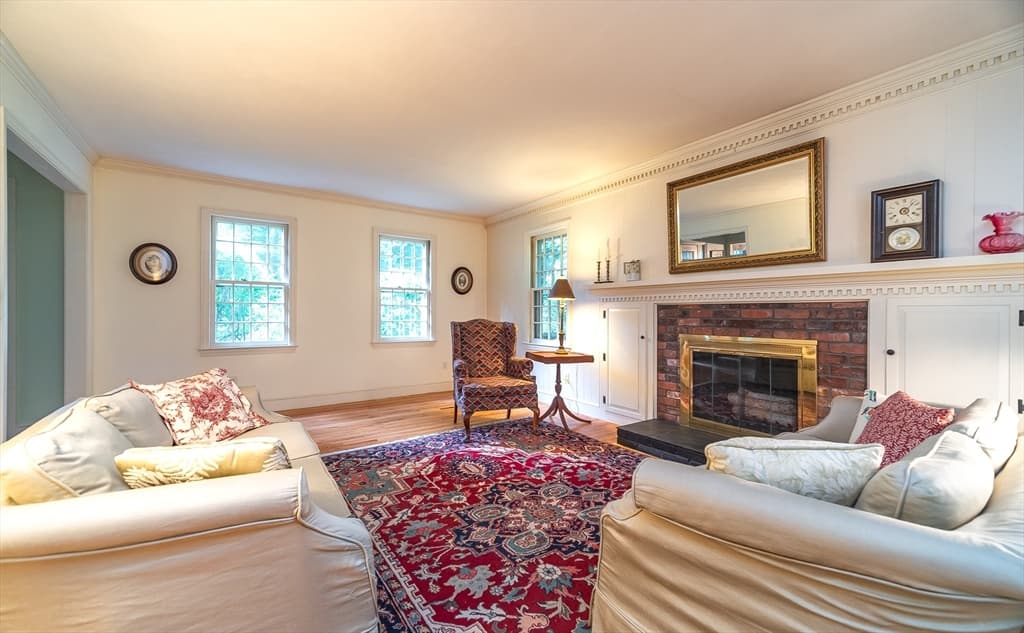 Casa em East Longmeadow — foto 3