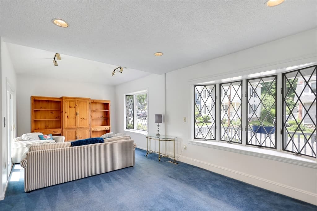 Casa em Haverhill — foto 6