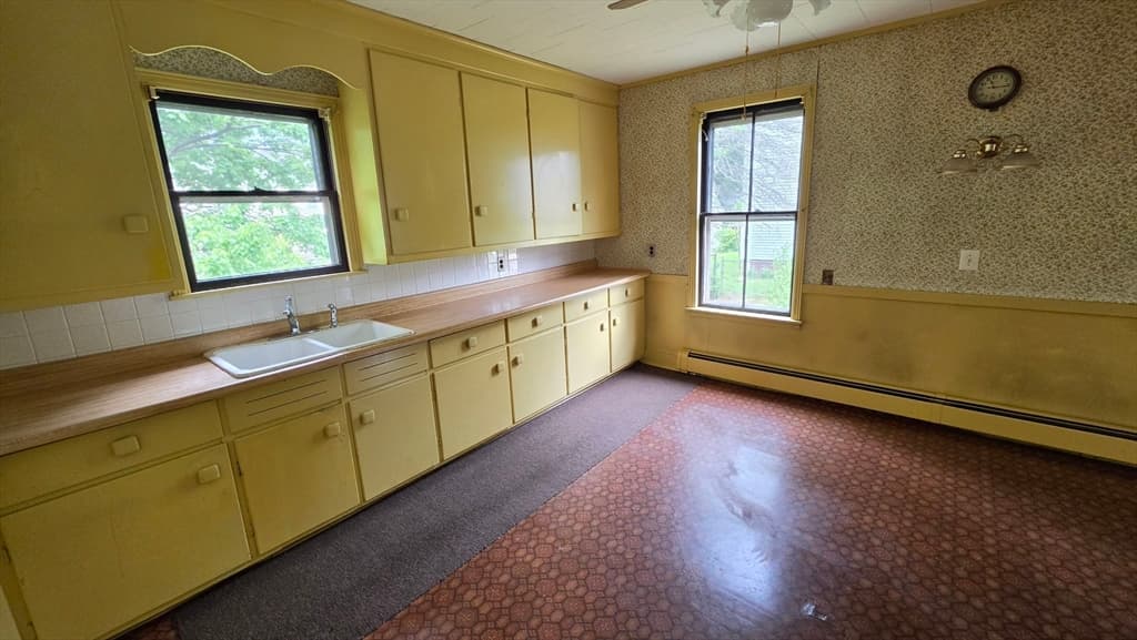 Casa em Chicopee — foto 6