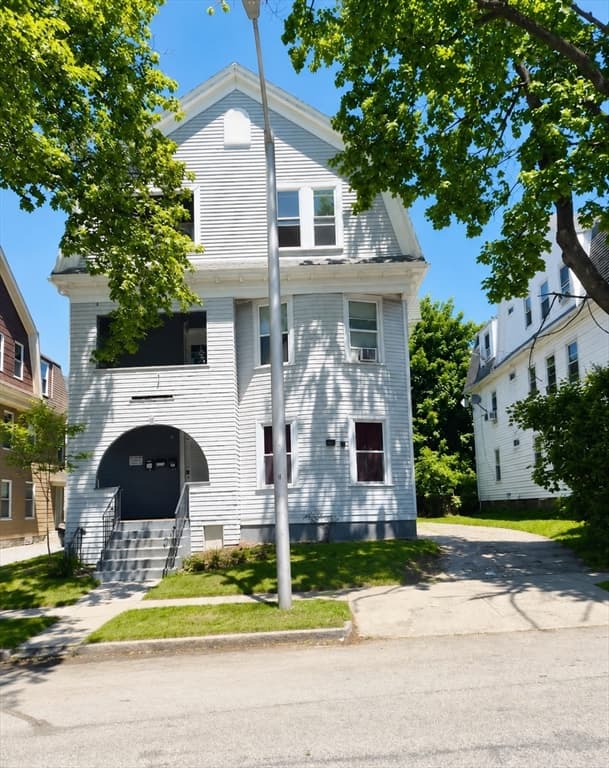 Multi-família em Worcester