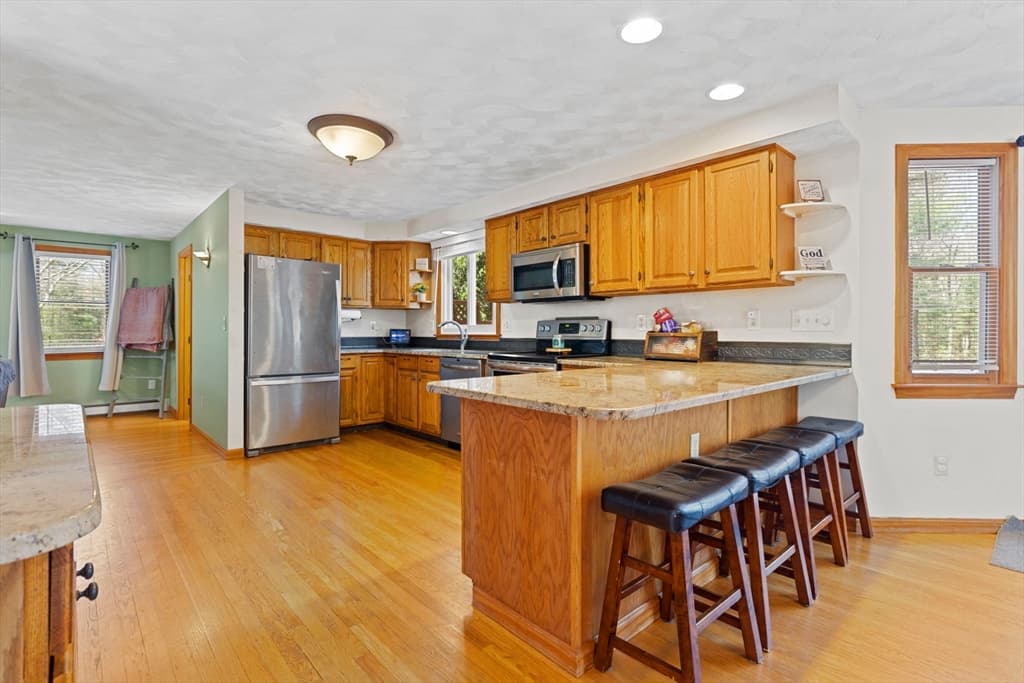 Casa em Attleboro — foto 3