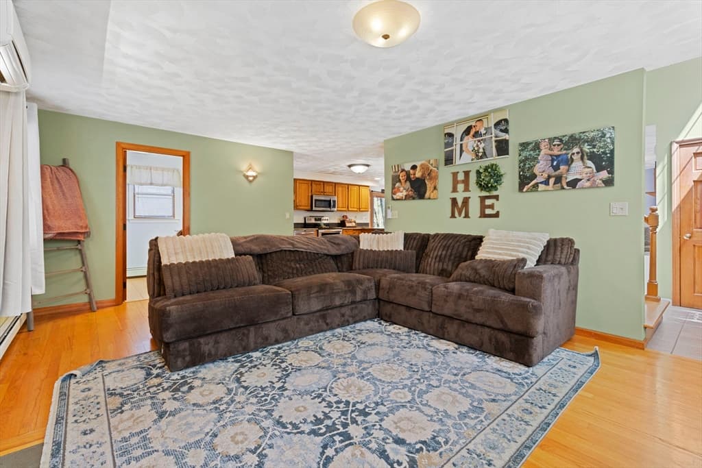 Casa em Attleboro — foto 9