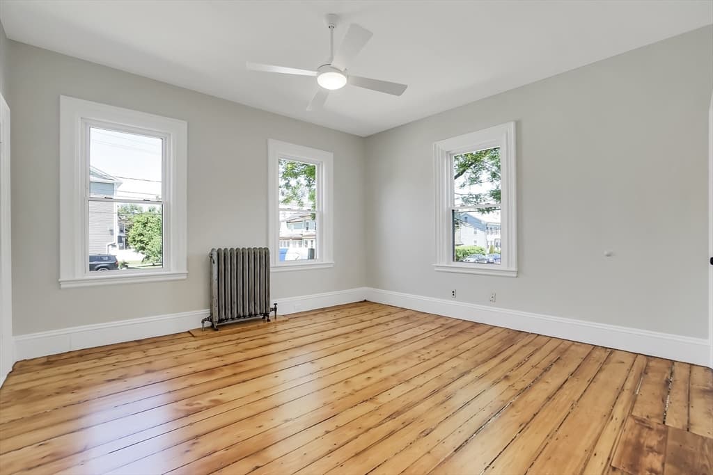 Multi-família em Waltham — foto 4